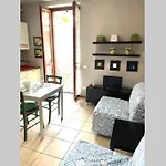 Monolocale Ai Piedi Di Citta Alta